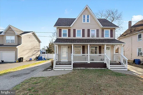 307 S West Ave #A Photo 1
