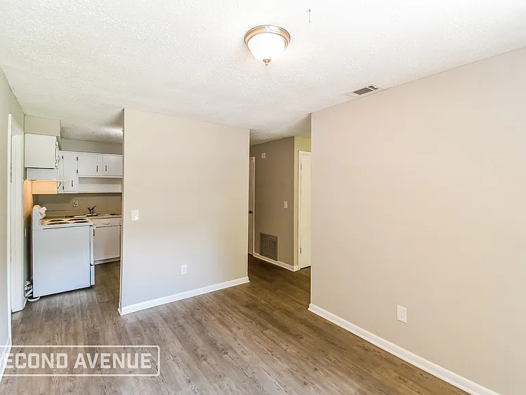 2939 W 4th St — Photo 8
