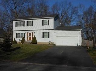 164 Overlook Dr, Northampton, MA 01062