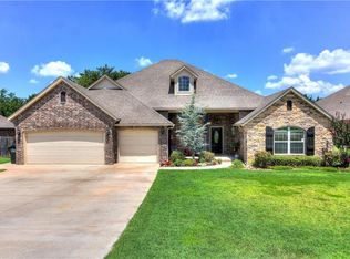 1183 Frontier Cir, Edmond, OK 73025