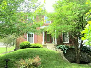 2512 Dundee Rd, Louisville, KY 40205