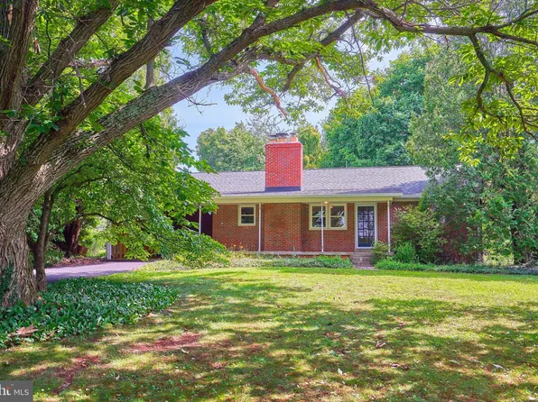 15901 Barnesville Rd, Boyds, MD 20841