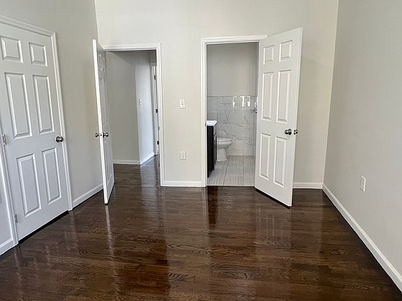 3rd image of 168 N Grove St #203