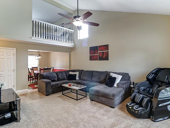 5th image of 912 Military Dr