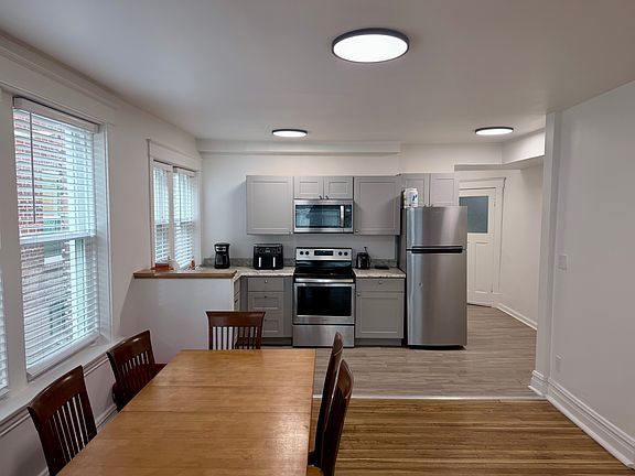5th image of 4515 Chouteau Ave APT 2W