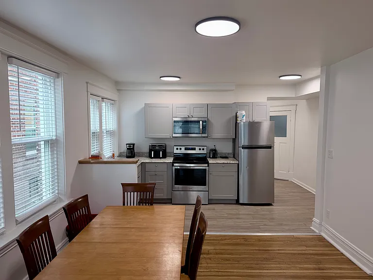 4515 Chouteau Ave #2W — Photo 5
