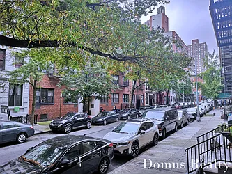 Rented by Domus Realty