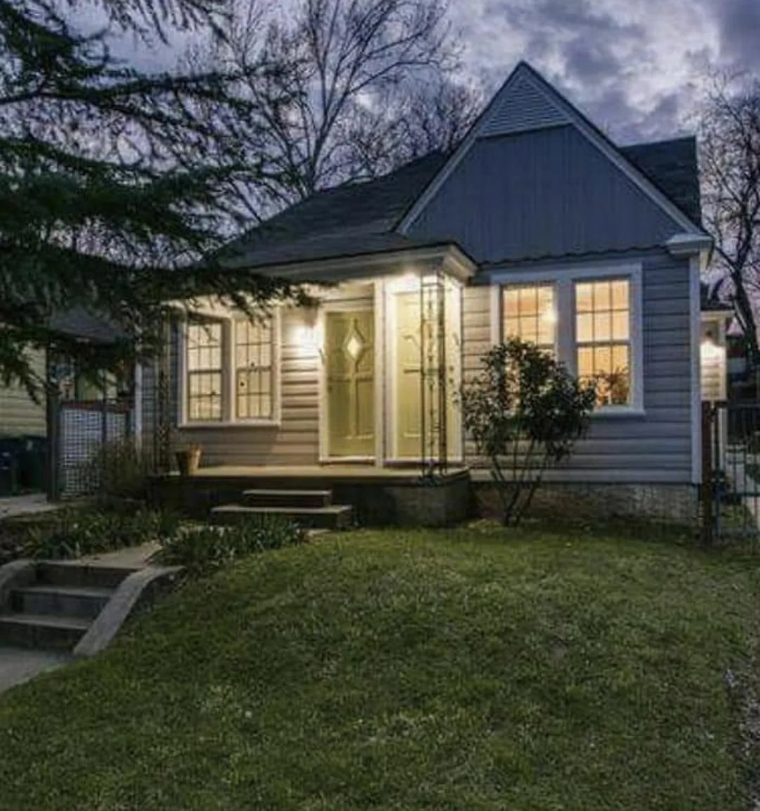 1 Bedroom 1 Bathroom House In Dallas With Great Amenities — Photo 1