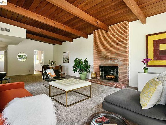 5th image of 11 Jessen Ct