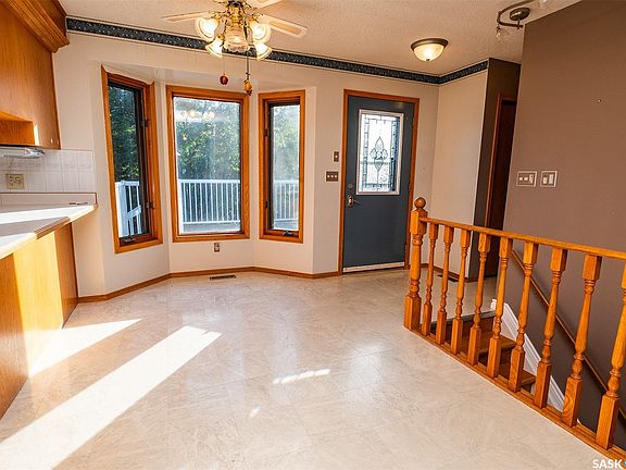5th image of 408A Miller Crescent
