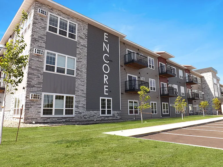 Encore Park Apartments — Photo 2