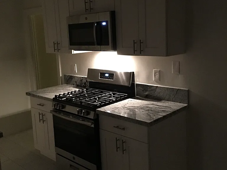 131 N Breed St #102 — Photo 3