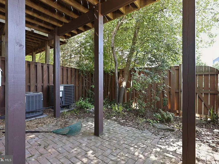 4123 Cressida Pl #G — Photo 21