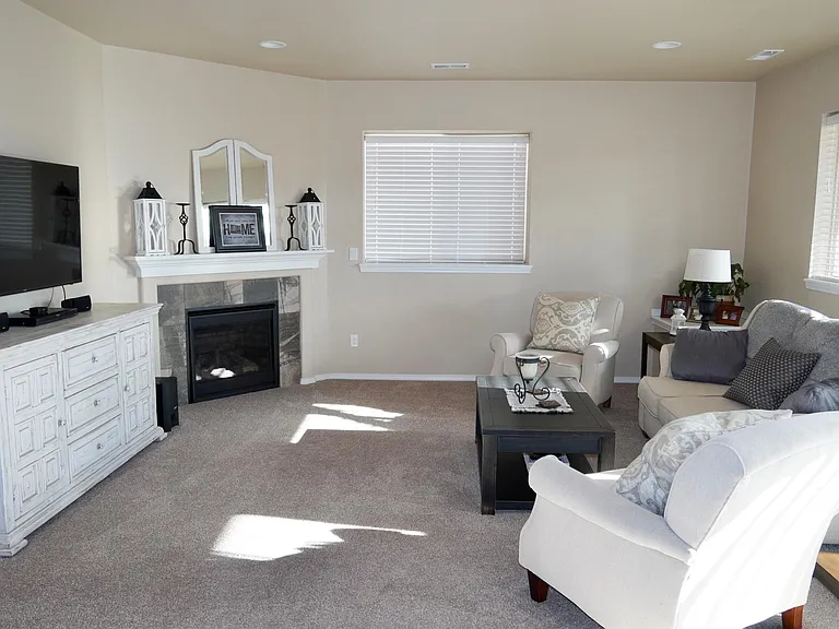 8409 Crooked Branch Ln — Photo 15