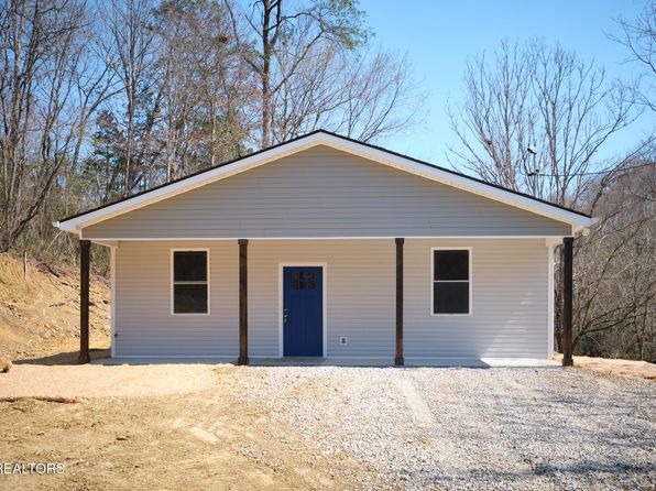585 Bull Run Rd, Luttrell, TN 37779
