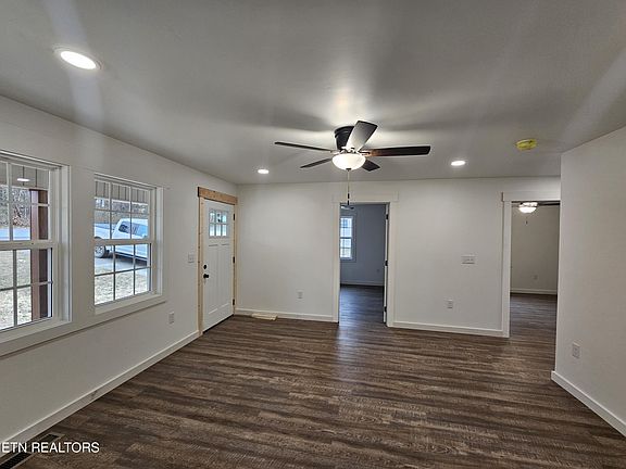 5th image of 144 Stratford Rd