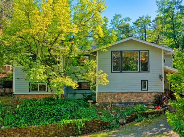 20925 Indian Dr, Colfax, CA 95713