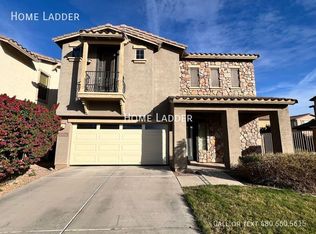3097 S Lois Ln, Gilbert, AZ 85295