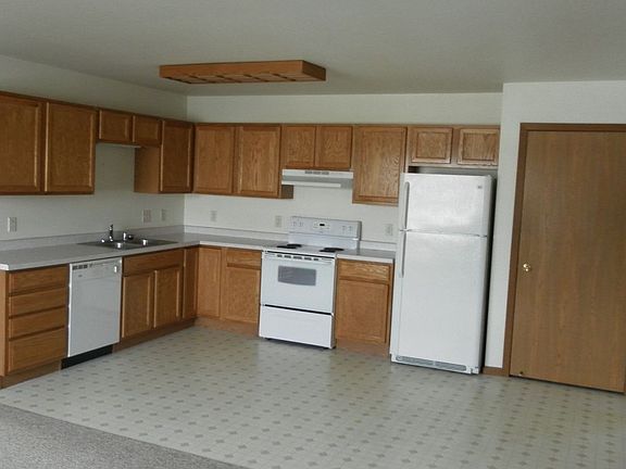 2nd image of 4525 Hartzell Ln APT 3