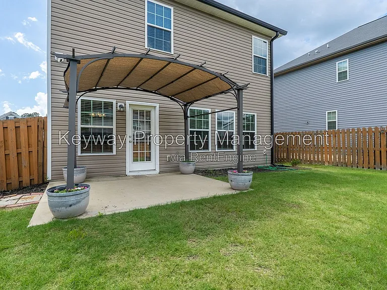 435 Brantley Cove Cir — Photo 22
