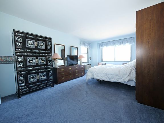 2nd image of 22055 46th Ave APT 9E