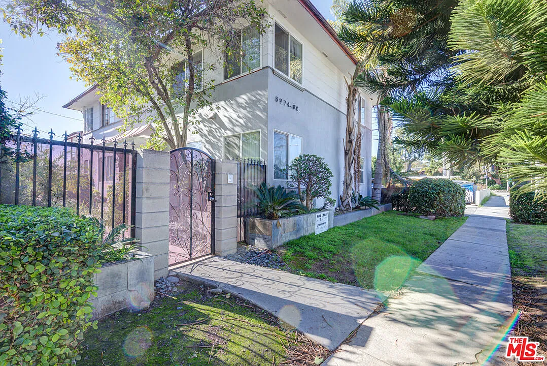 1 bed, 800 sqft, $2,250 — Photo 2