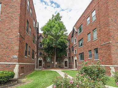 2805 Digby 2bd/1ba Deluxe