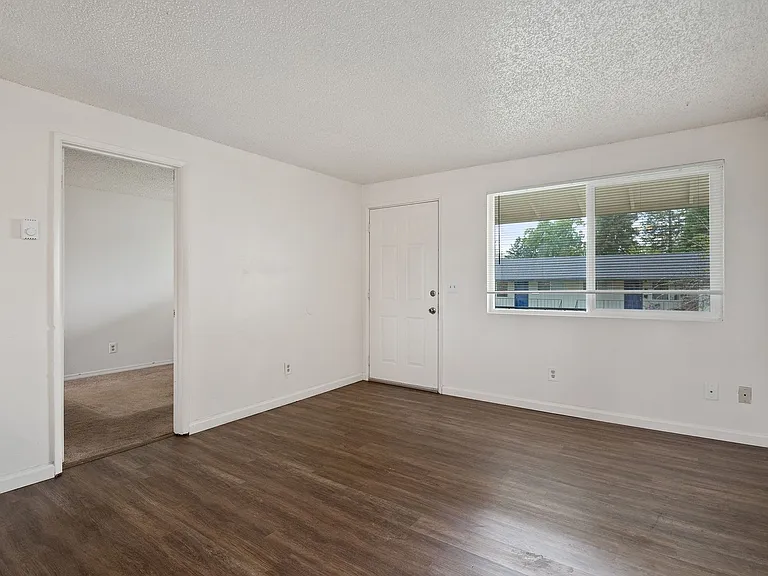 Cedar Mill Apartments — Photo 14