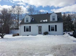 14 Glenmoor Dr, East Haven, CT 06512