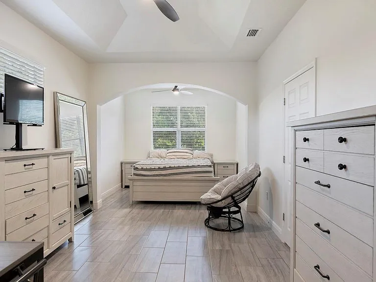 6590 Barbados Ct — Photo 19