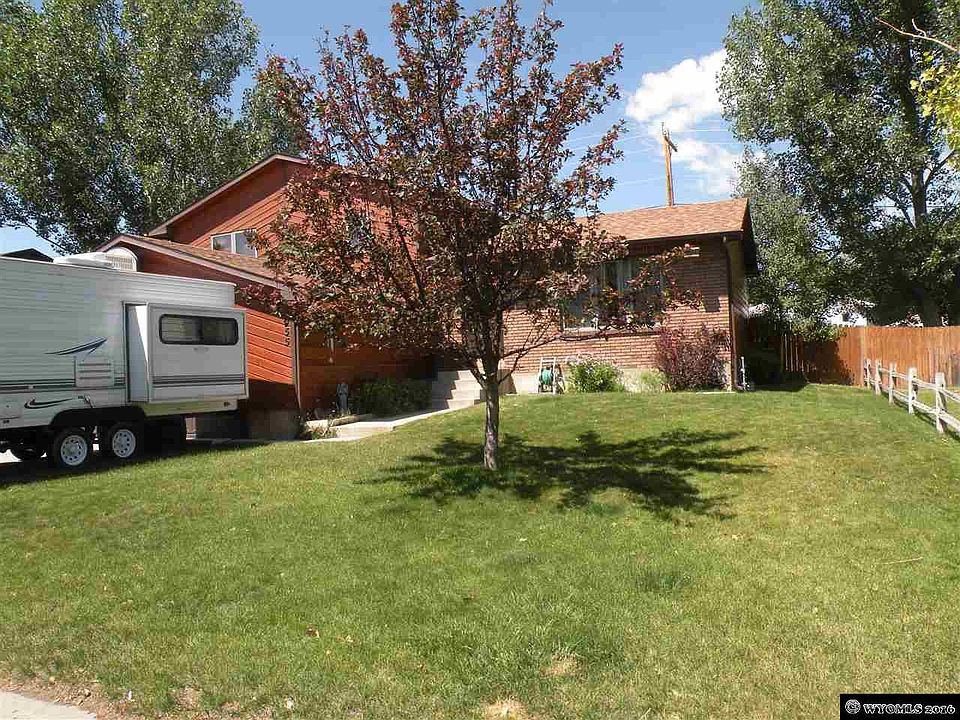 1st image of 1055 Elk Mountain Dr