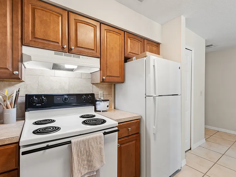 12250 Huntsman Ln — Photo 10