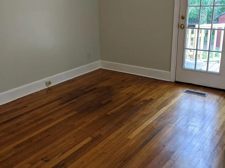 2943 Lowrance Dr — Photo 18