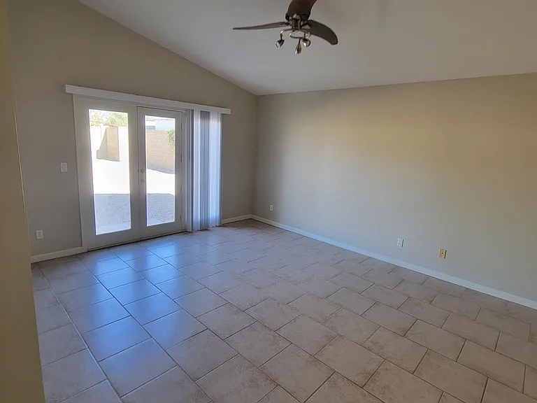 6320 W Shaw Butte Dr — Photo 21