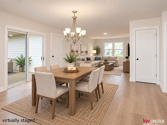 3rd image of 4129 W Thatcher Cir