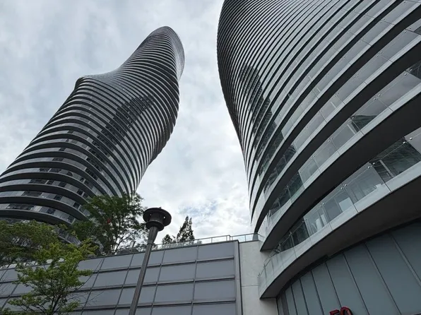 50 Absolute Ave, Mississauga, ON