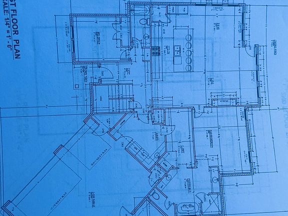 3rd image of 4105 Meadowlark Rd