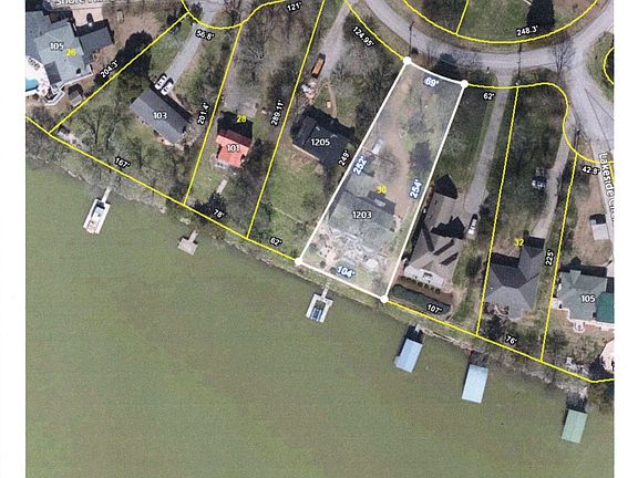 3rd image of 1203 Shoreside Dr
