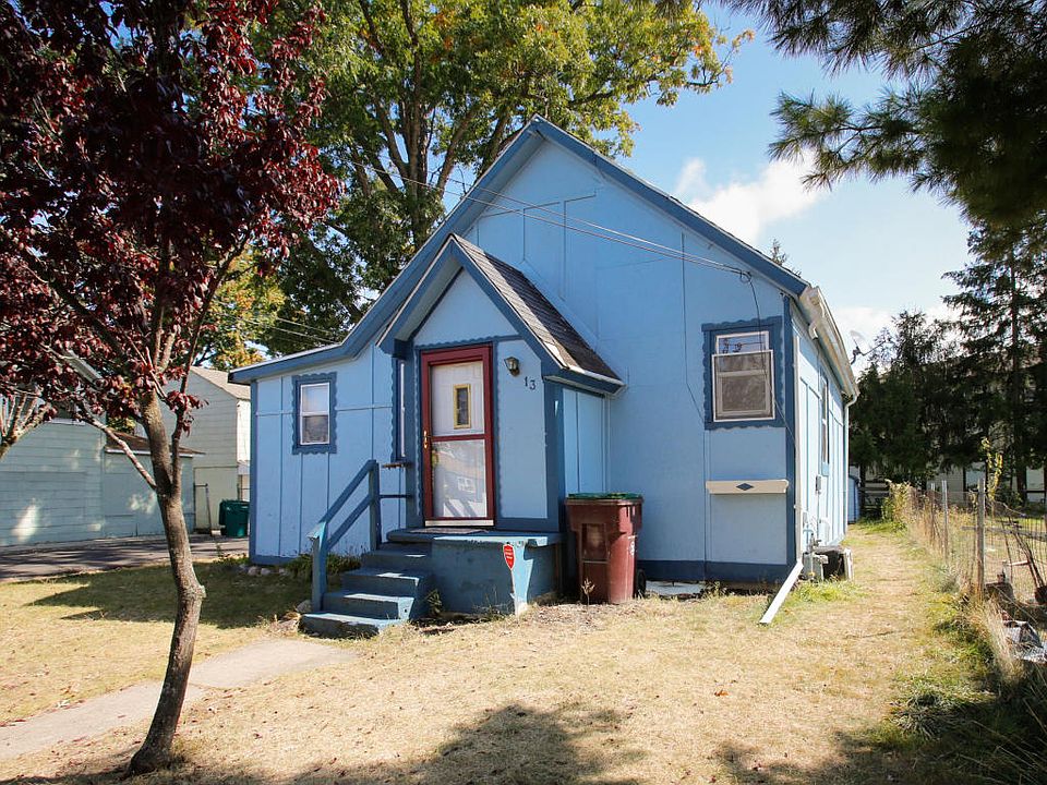1st image of 13 Sylvan St