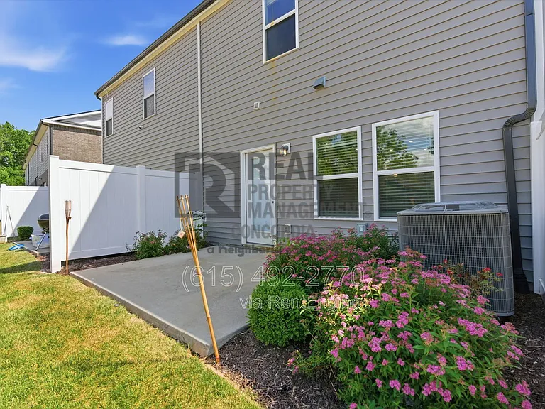 1762 Tahoma Dr — Photo 29