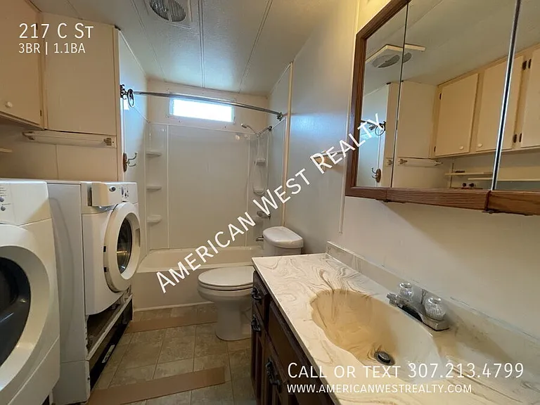 217 C St — Photo 6