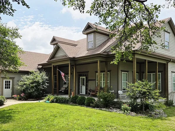2680 Reno Rd, Ottawa, KS 66067