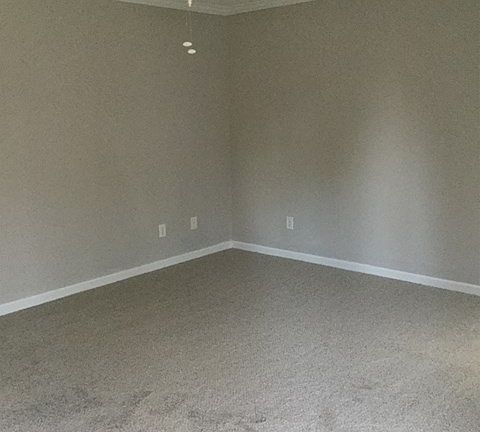 3rd image of 402 Merrymont Dr