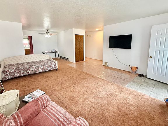 3rd image of 222 Avenida Del Rio Dr