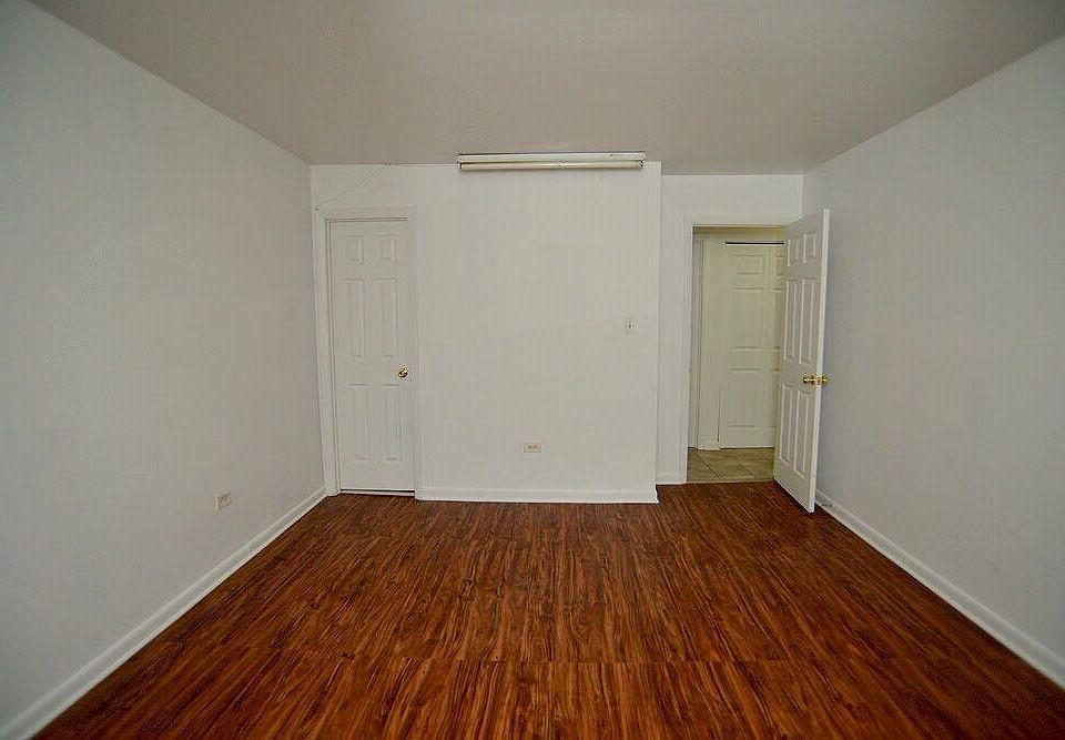 1st image of 655 Deepwoods Dr APT 2G