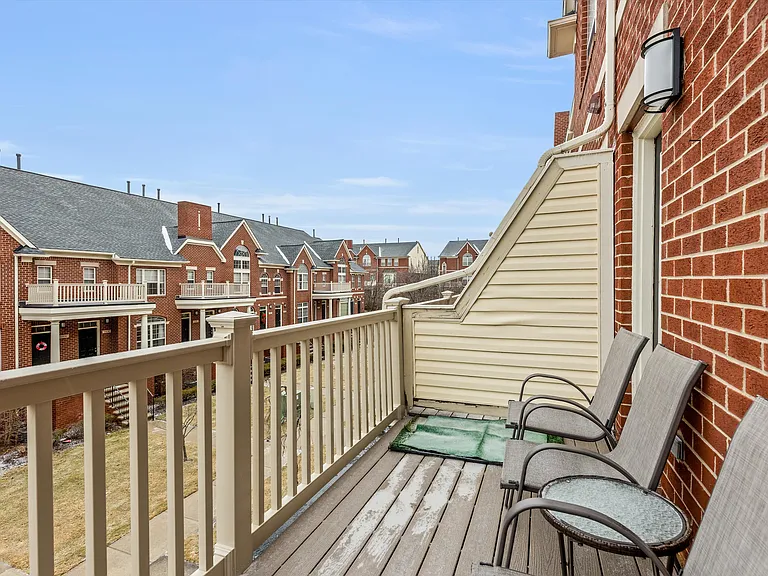 1393 Raliegh Pl — Photo 18