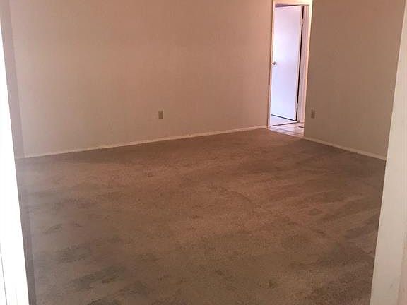 2nd image of 4942 Deerwood Cir