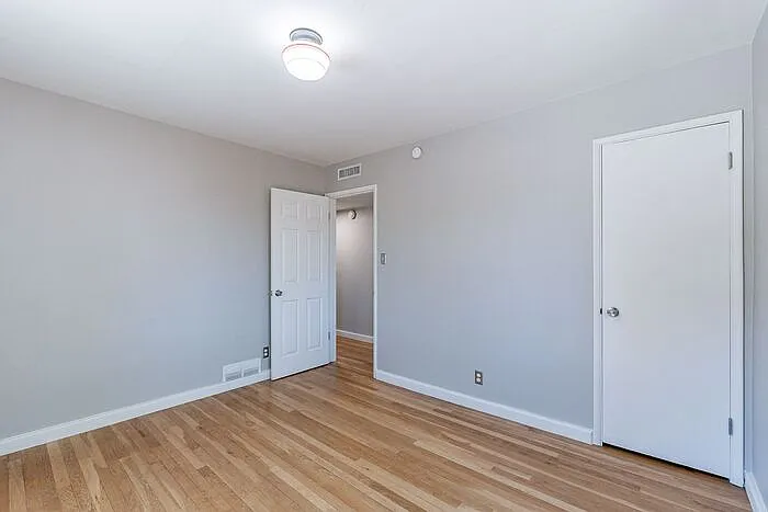 102 North Ave — Photo 20