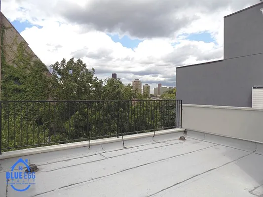 Rented by Blue Egg Realty Corp | media 27