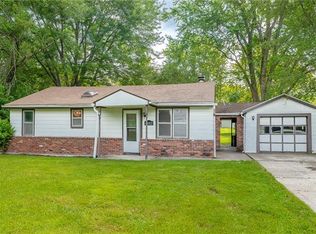 10413 N Walnut St, Kansas City, MO 64155